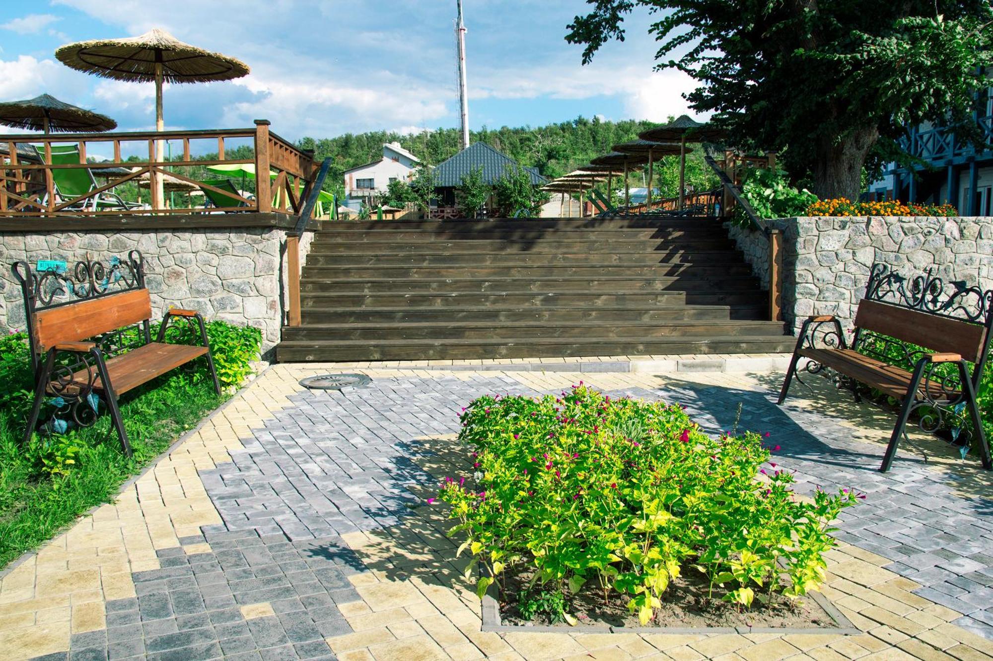 Mayak Resort Kam'yani Potoky المظهر الخارجي الصورة
